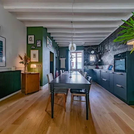 Grande Maison - Maison De Et