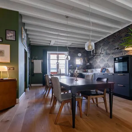 Grande Maison - Maison De Et Hébergement de vacances Cusset