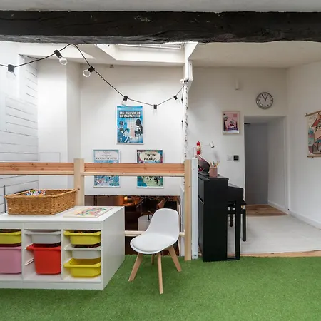 Hébergement de vacances Grande Maison - Maison De Et *