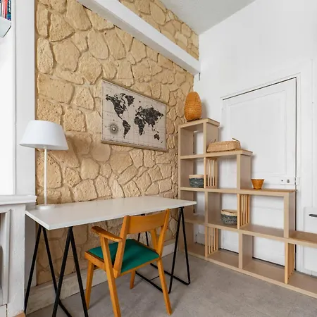 Grande Maison - Maison De Et Hébergement de vacances Cusset